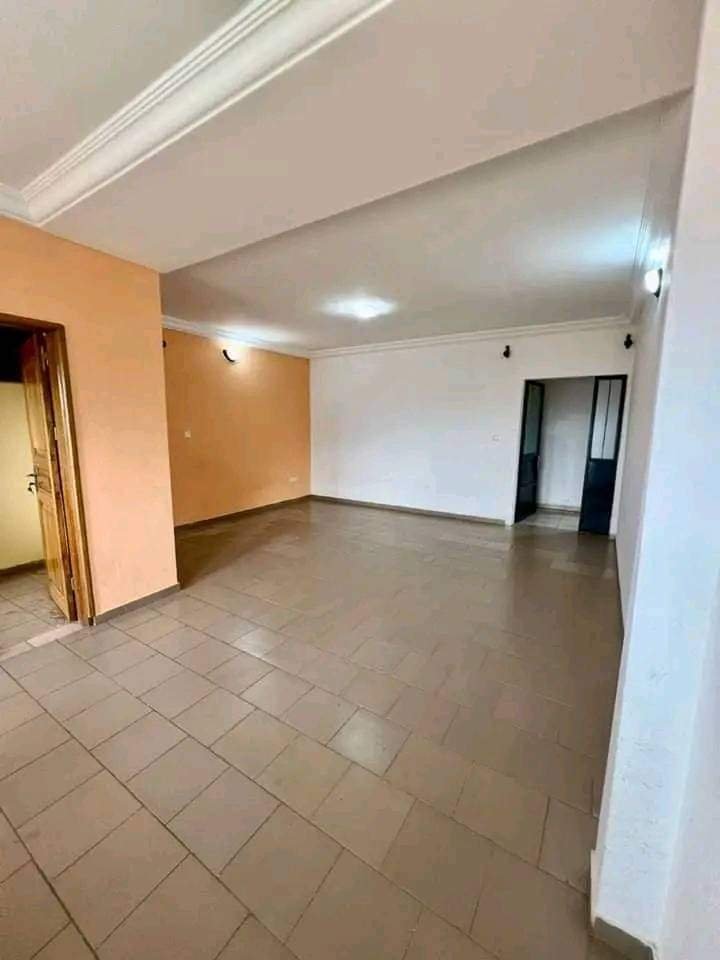 Appartement à louer, Shell Nsimeyong, Yaoundé
