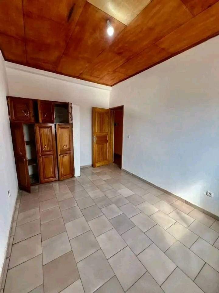 Appartement à louer, Shell Nsimeyong, Yaoundé
