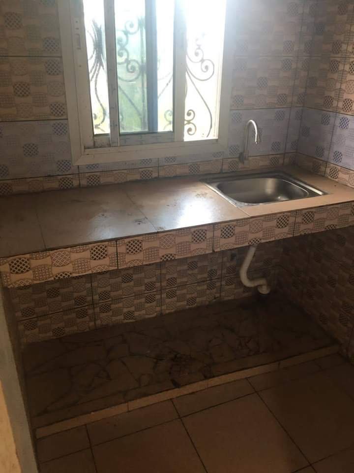 Studio moderne à louer, Nkolbisson, Yaoundé 