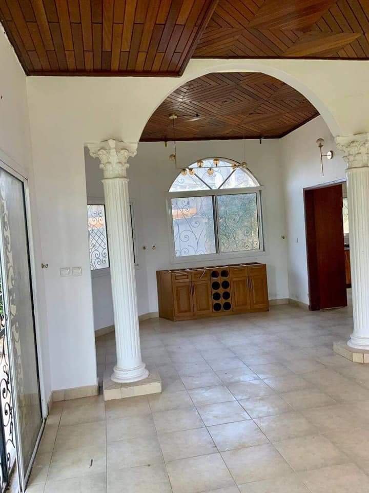 Villa à louer, Odza, Yaoundé 