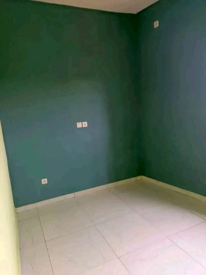 Studio moderne à louer, Obili, Yaounde 