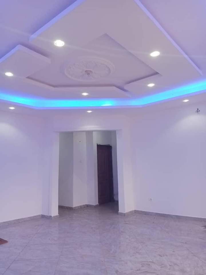 Villa à louer , Nkolfoulou, Yaoundé 