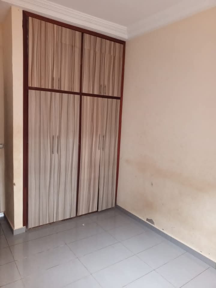 Villa à louer, Nkolmesseng, Yaoundé 