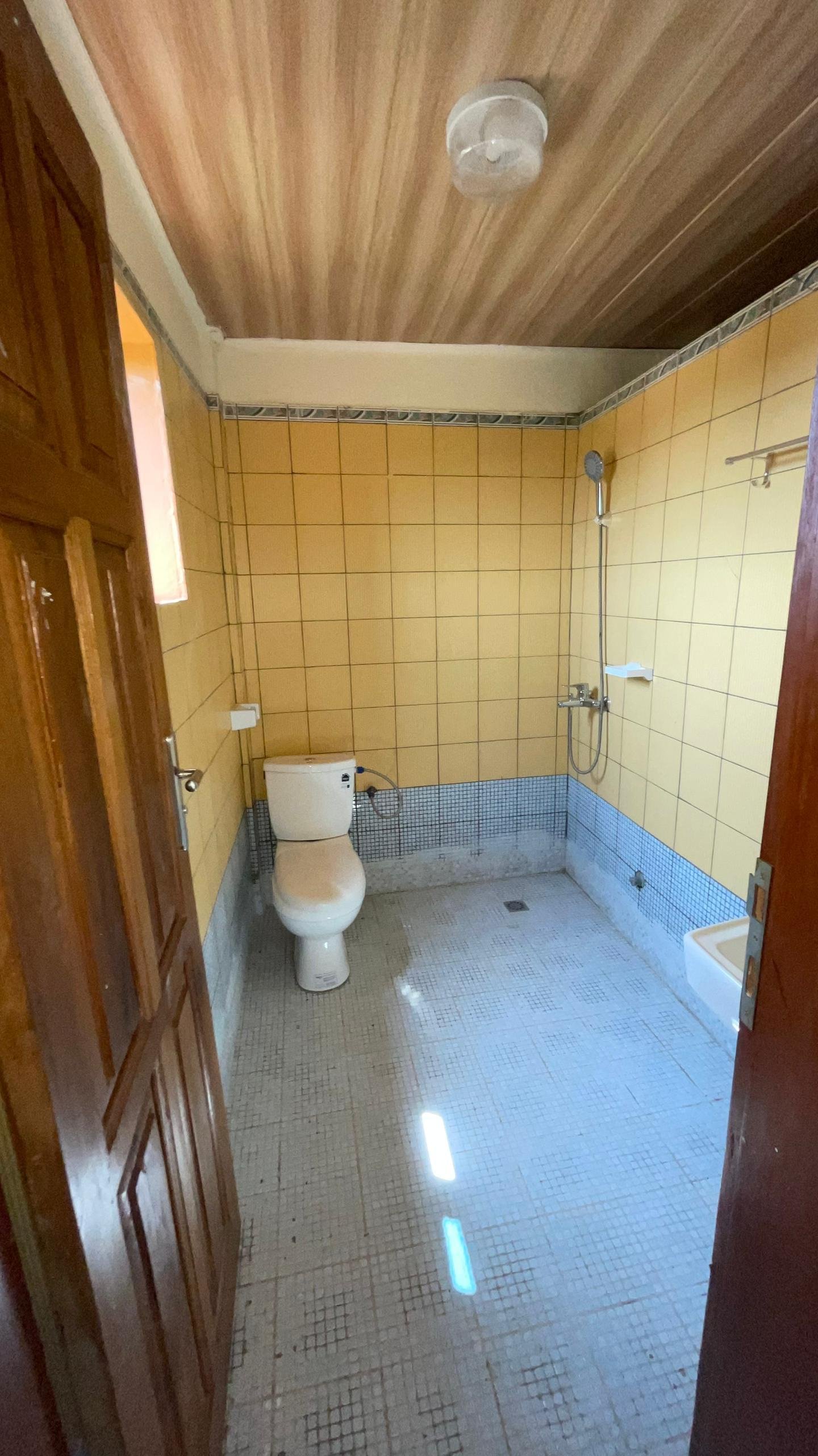 Appartement à louer, Nkolfoulou, Yaoundé 