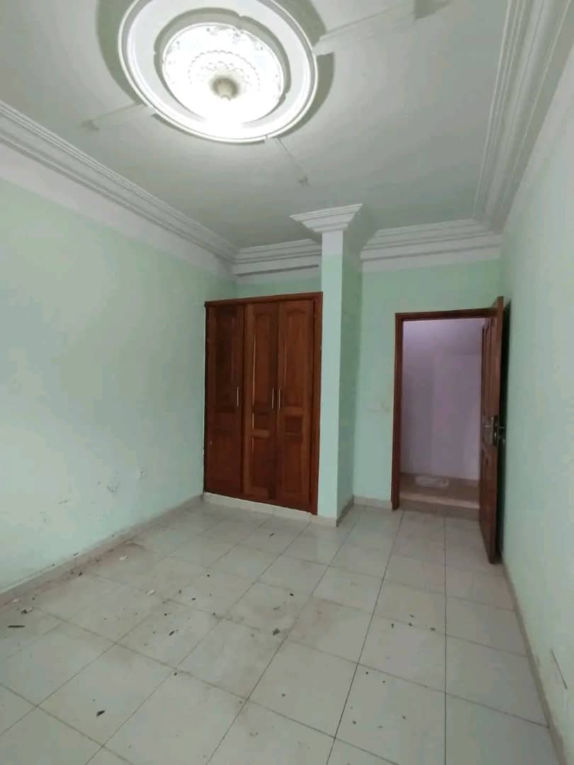 appartement à louer, Etougebe, Yaoundé 