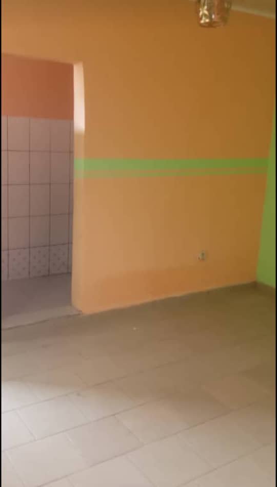 Studio moderne à louer, Bonamoussadi, Douala 