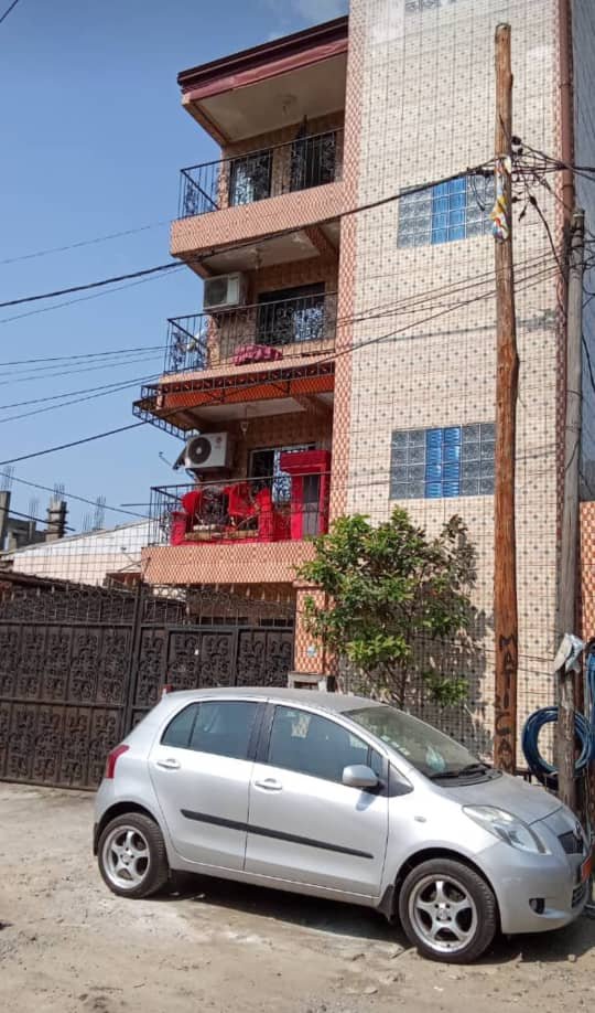 Studio à louer, Bonamoussadi, Douala 