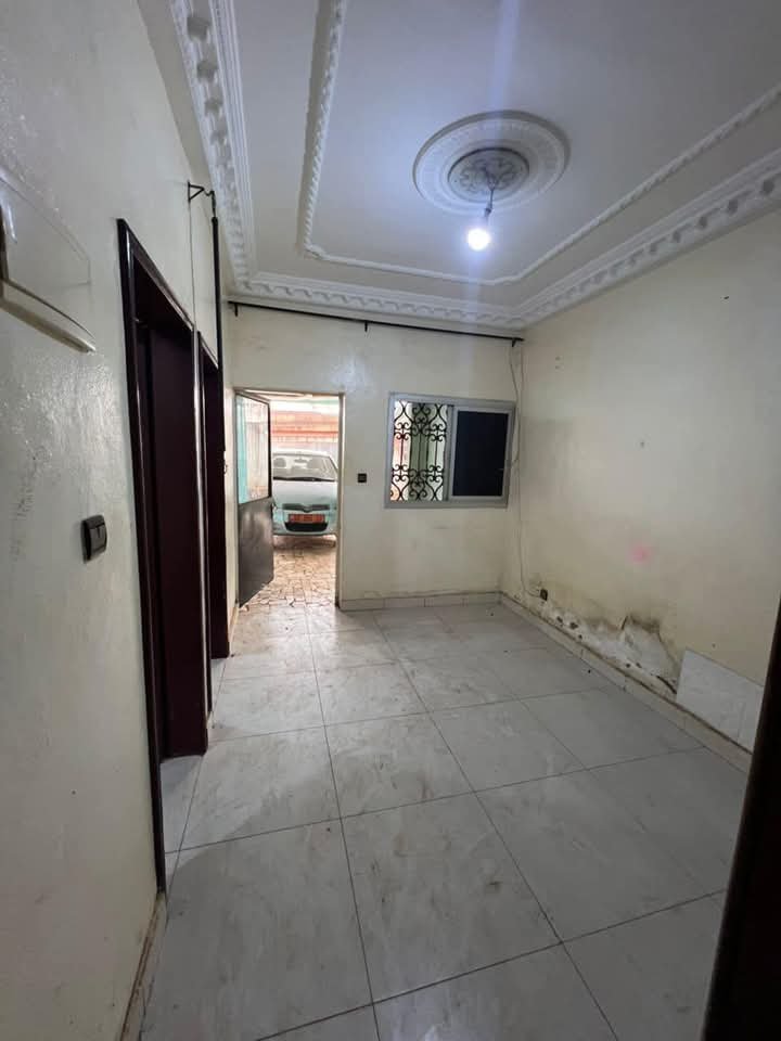 Studio à louer, Montée Jouvence, Yaoundé 
