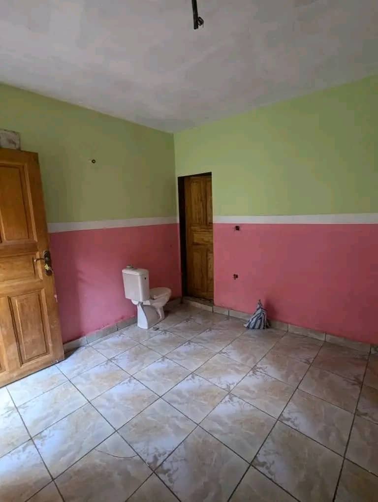 Chambre moderne à louer, Etoudi, Yaoundé  