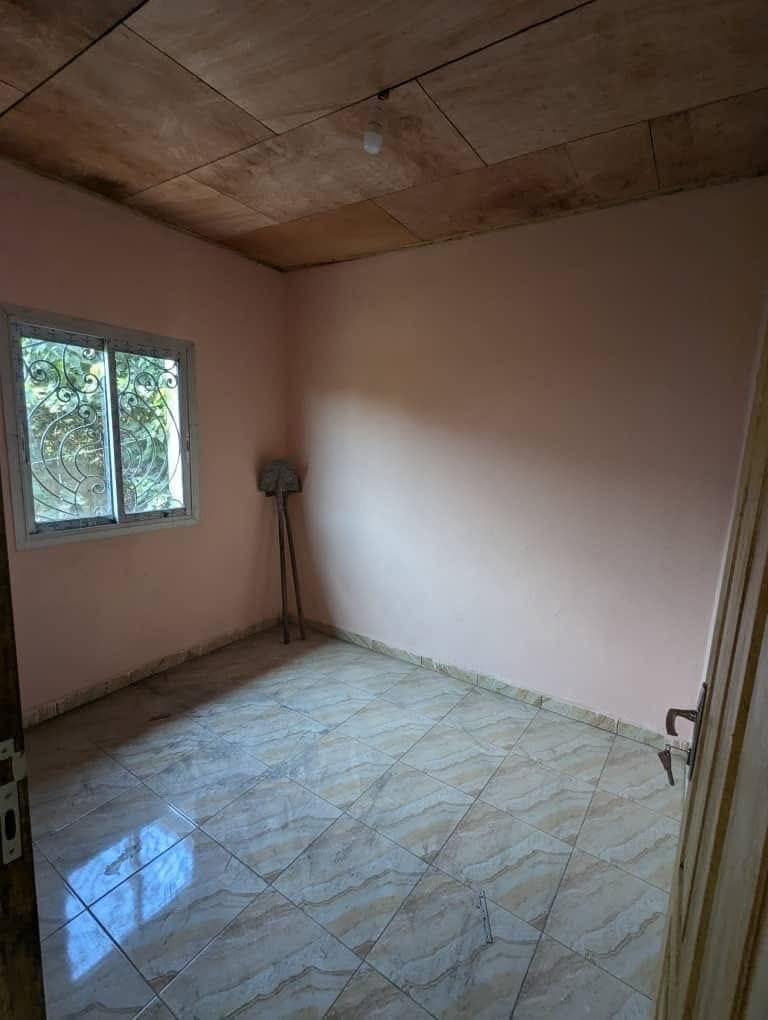 Studio moderne  à louer, Etoudi, Yaoundé 