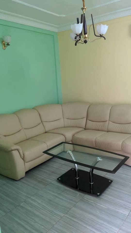 Studio meublé à louer, Simbock, Yaoundé 