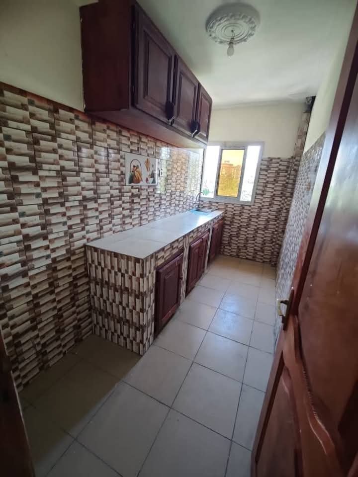 Appartement à louer, Etoudi, Yaoundé  