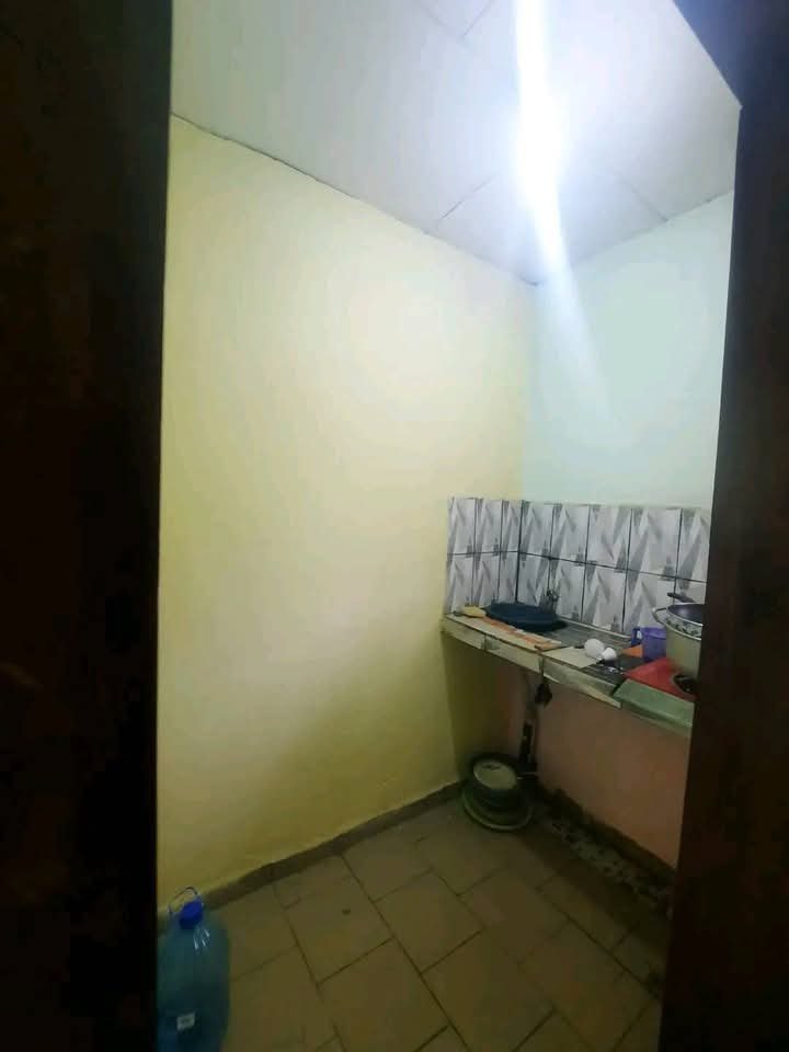 Chambre moderne à louer, Nsam, Yaoundé 