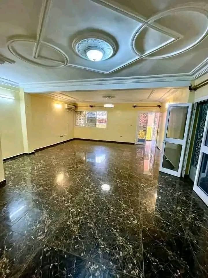 Appartement à louer, Eleveur, Yaoundé 