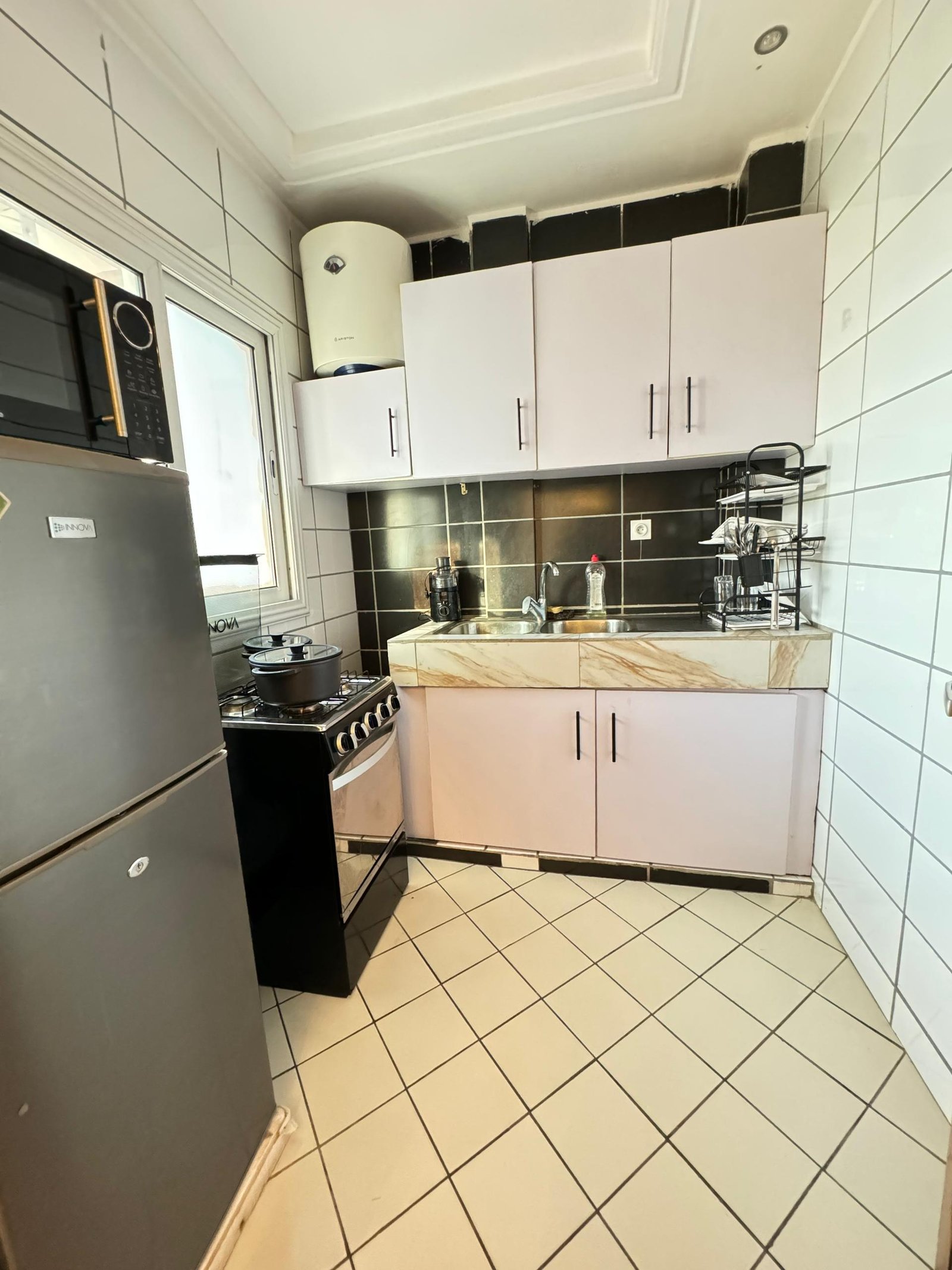 Appartement meublé à louer, Bonapriso, Douala 