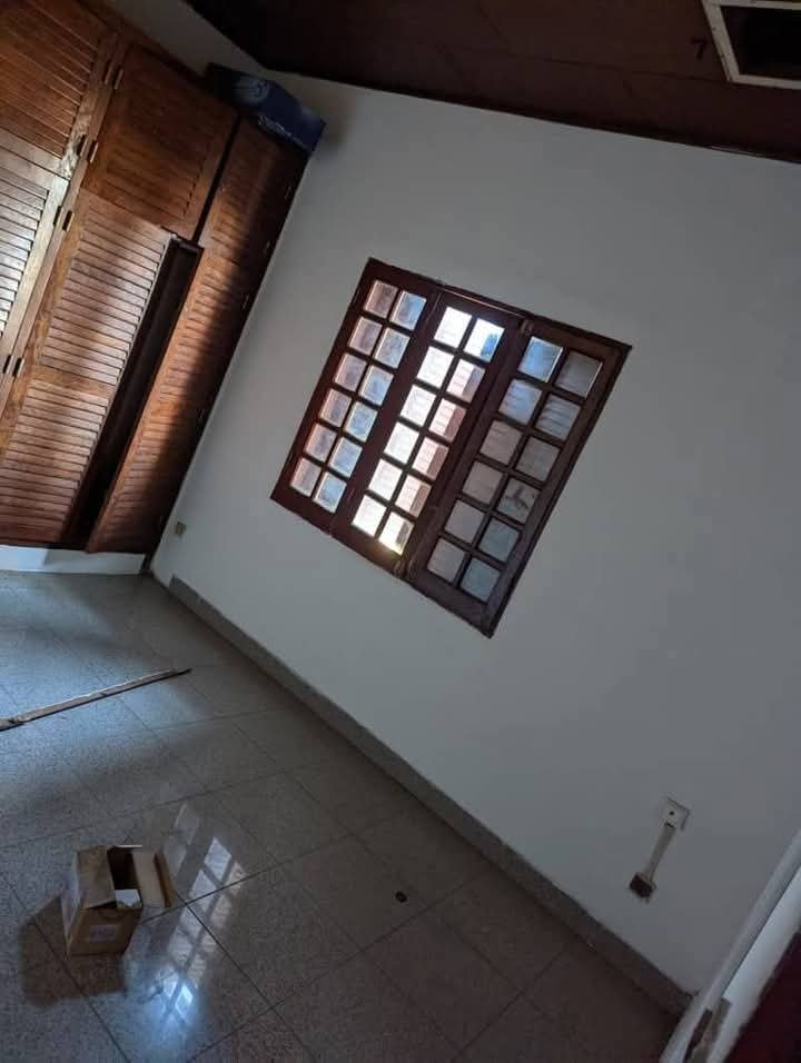 Duplex à louer, Bonamoussadi, Douala