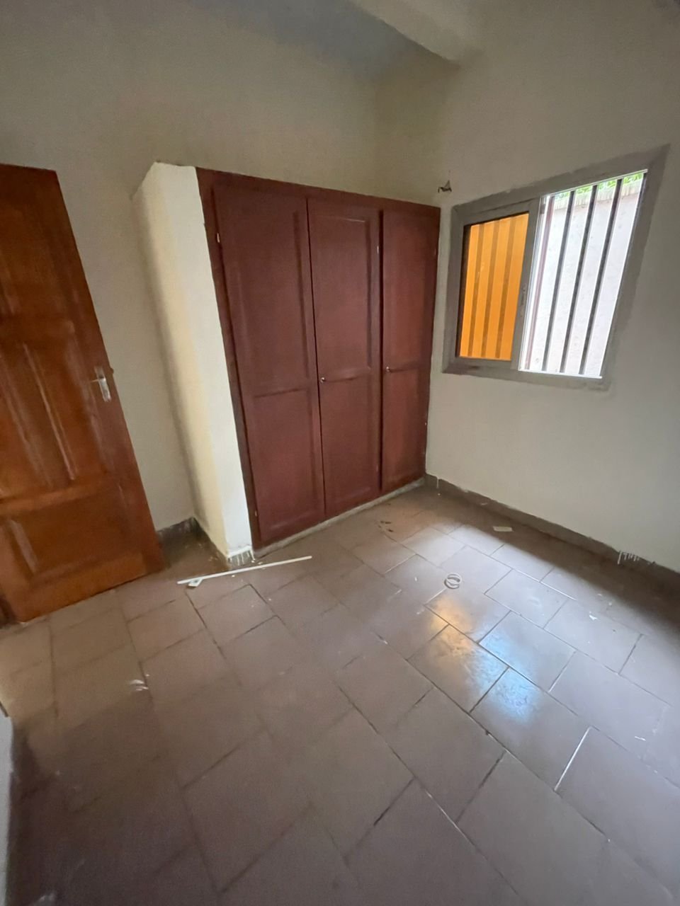 Studio à  louer, Ngousso, Yaoundé 