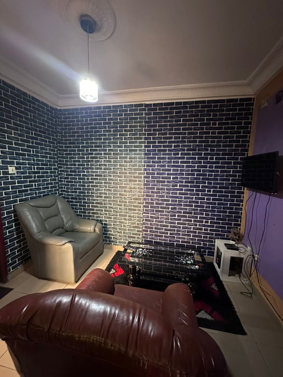 Studio meublé à louer, Damas, Yaoundé 