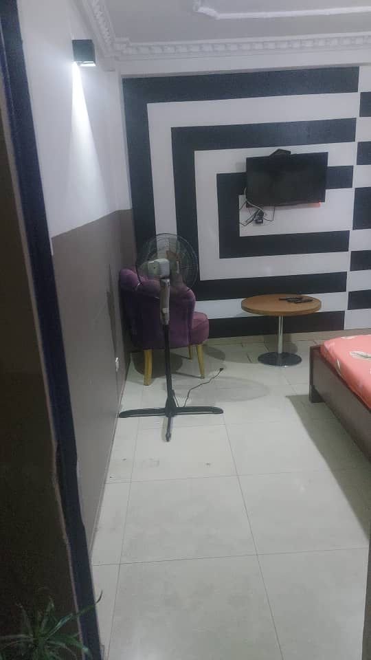 Chambre meublée à louer, Omnisport, Yaoundé 