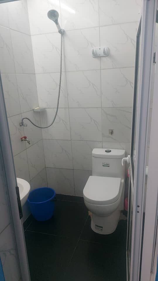Chambre meublée à louer, Omnisport, Yaoundé 