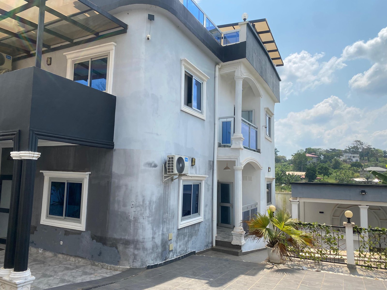 Maison à vendre, afanoya, Yaoundé 