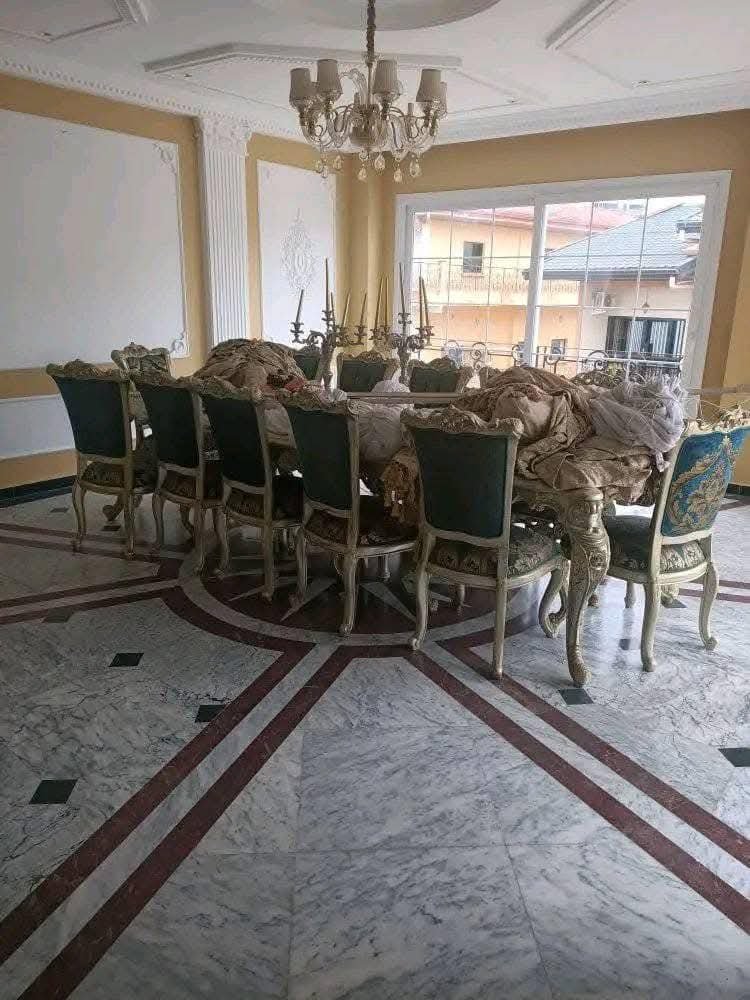 Manoir à louer, Bastos, Yaoundé   