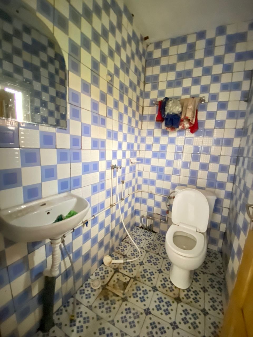 Appartement à louer, Biyemassi, Yaoundé 