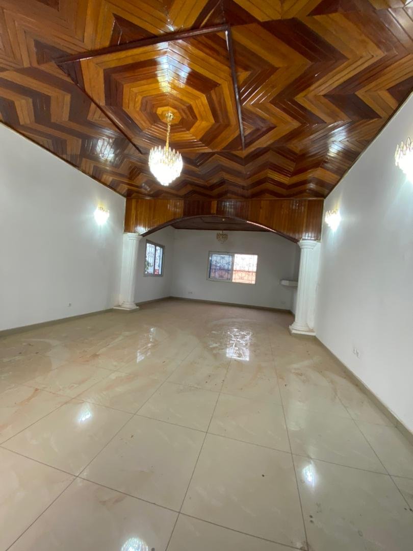 Duplex à louer, Nsimeyong, Yaoundé 