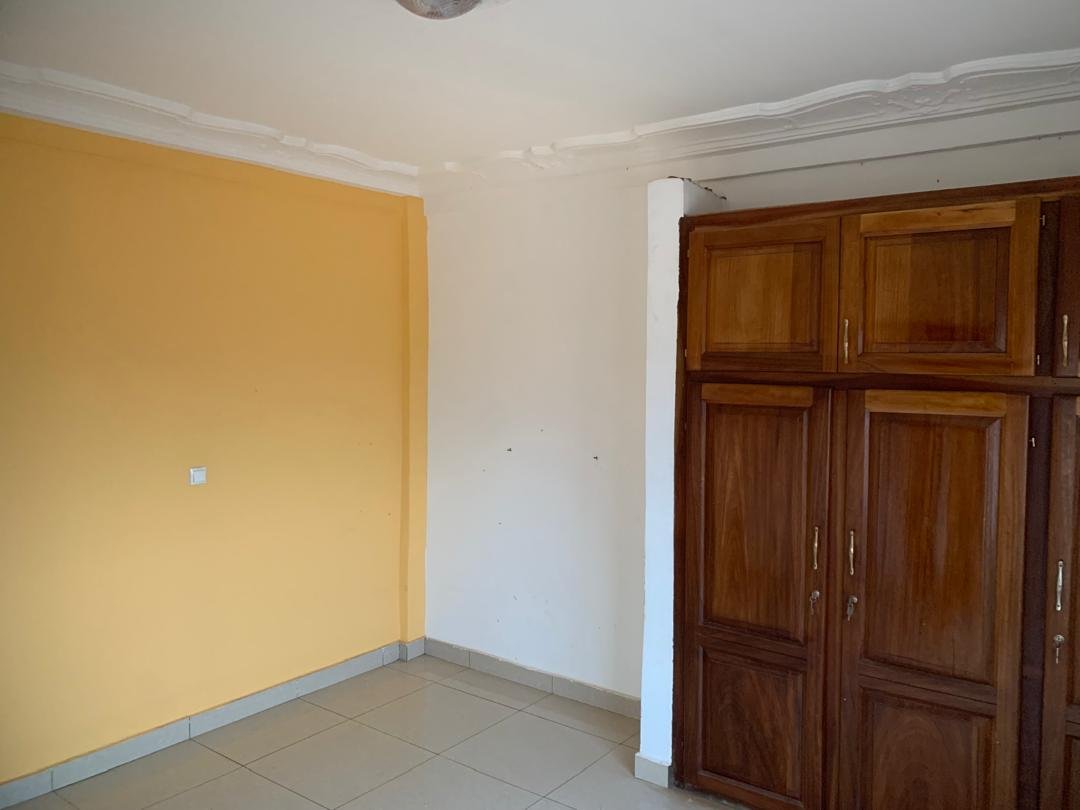 Appartement à louer, Essomba, Yaoundé