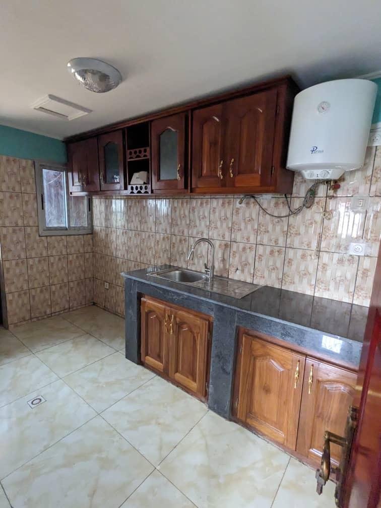 Appartement a louer, à  Odza, Yaoundé 