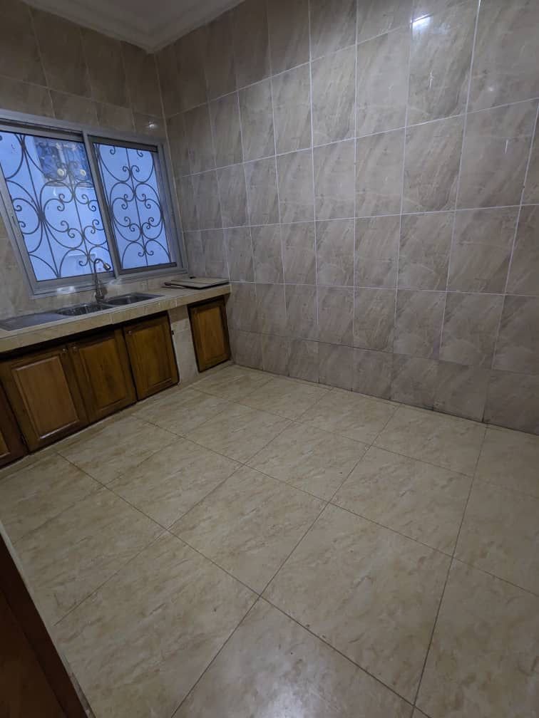 Appartement à louer, Odza, Yaoundé 
