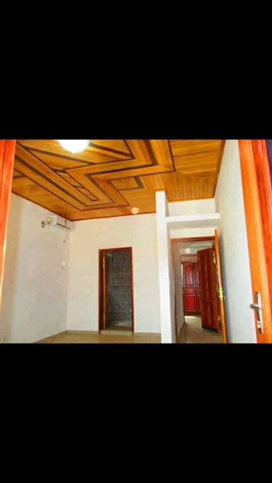 Duplex à louer, Omnisport, Yaoundé 
