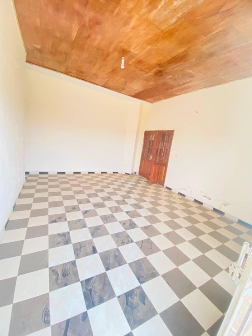 Duplex à louer, Nsam escale, Yaoundé  