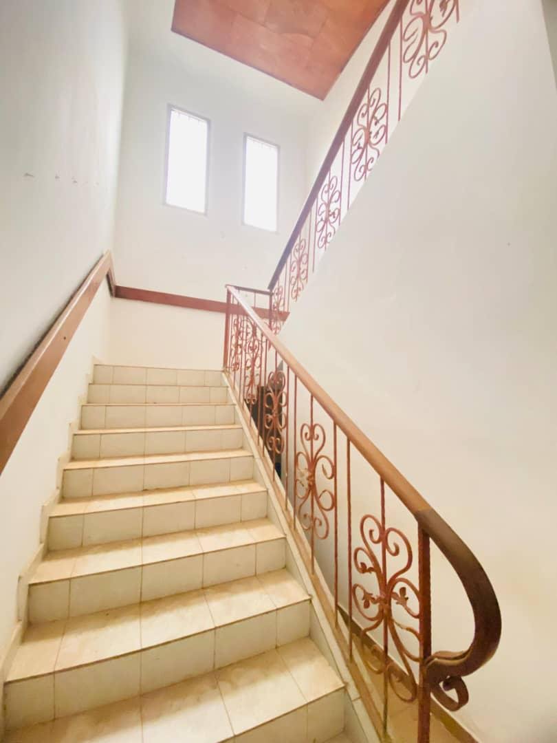 Duplex à louer, Nsam escale, Yaoundé  