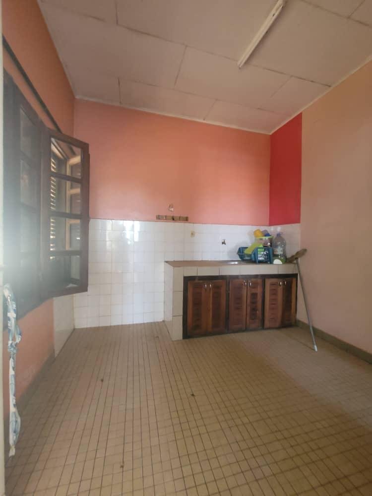 Appartement à louer, Nsam escale, Yaoundé 