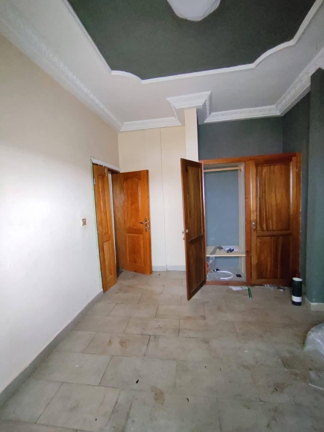 Studio à louer, Damas, Yaoundé 