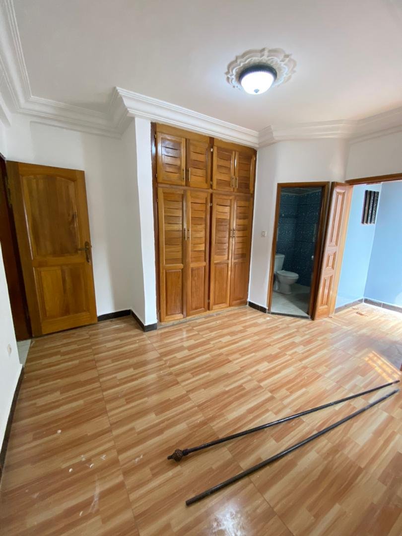 Appartement Haut Standing à louer, Damas, Yaoundé  