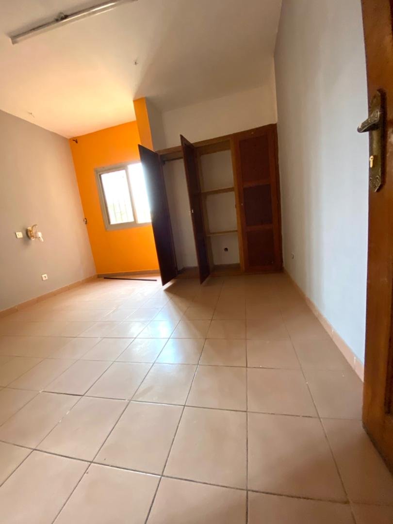 Appartement moderne à louer, Obobogo, Yaoundé  