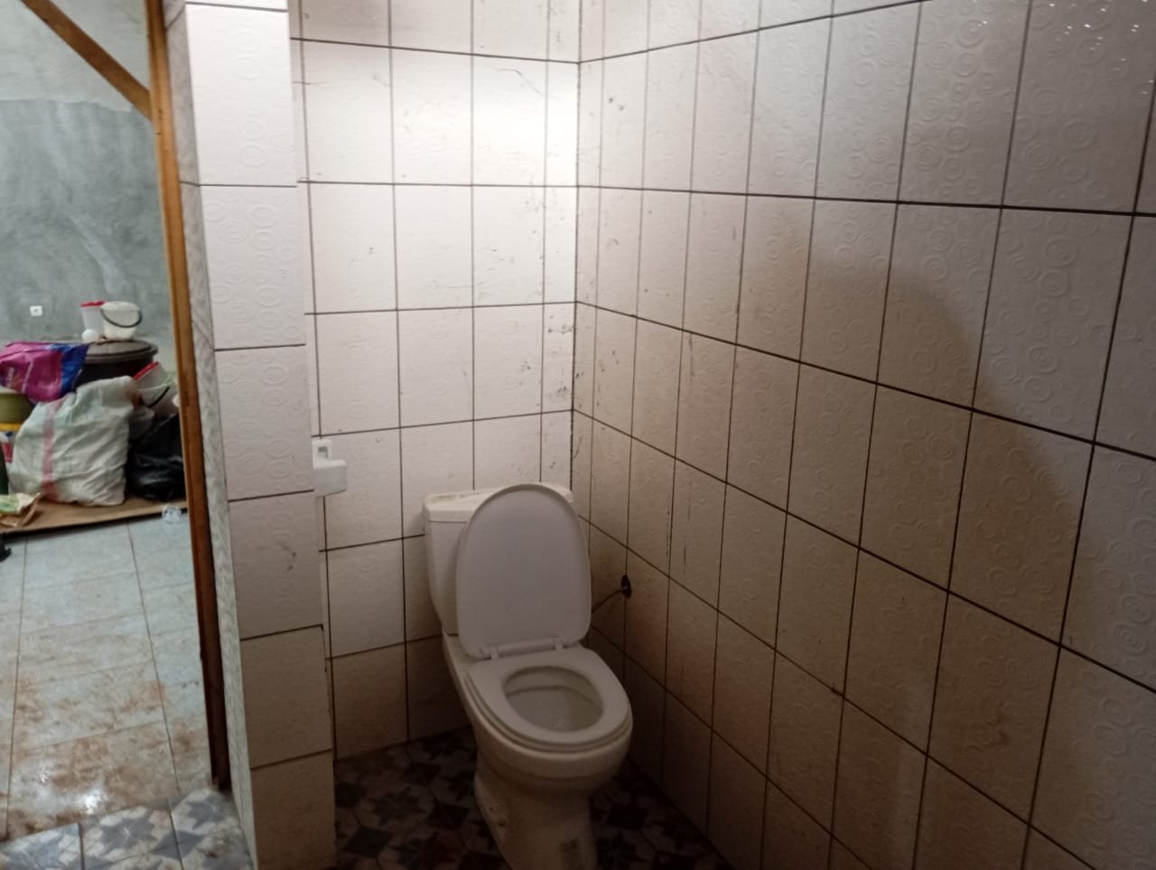 Espace commercial à louer, Biteng, Yaoundé 