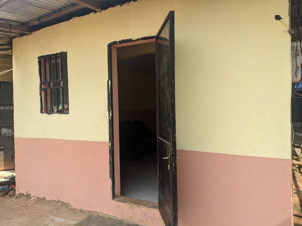 Chambre moderne à louer, Mvan, Yaoundé 