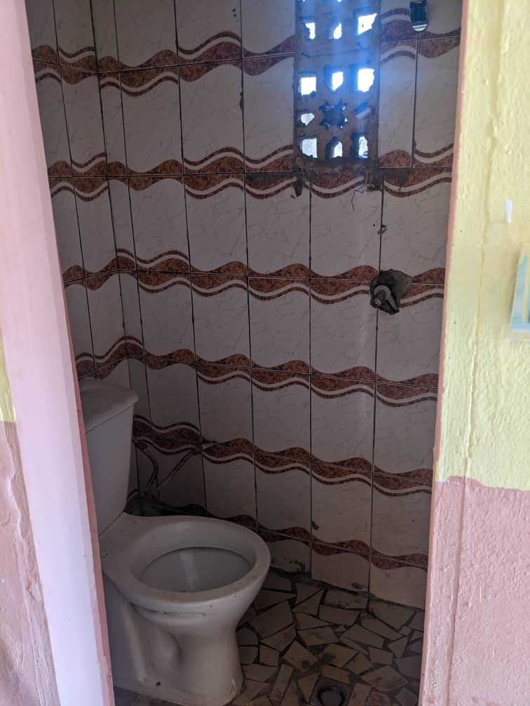 Chambre moderne à louer, Mvan, Yaoundé 