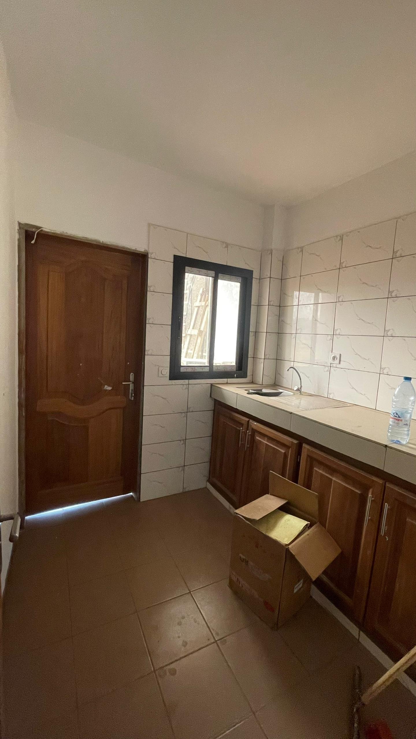 Appartement à louer, Santa barbara, Yaoundé 