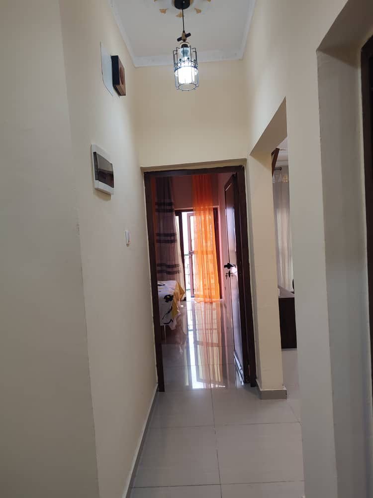 Appartement meublé à louer, Odza, Yaoundé 