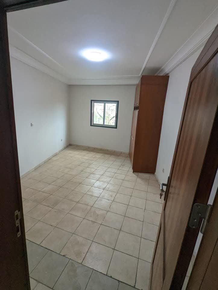 Appartement à louer, Odza, Yaoundé 