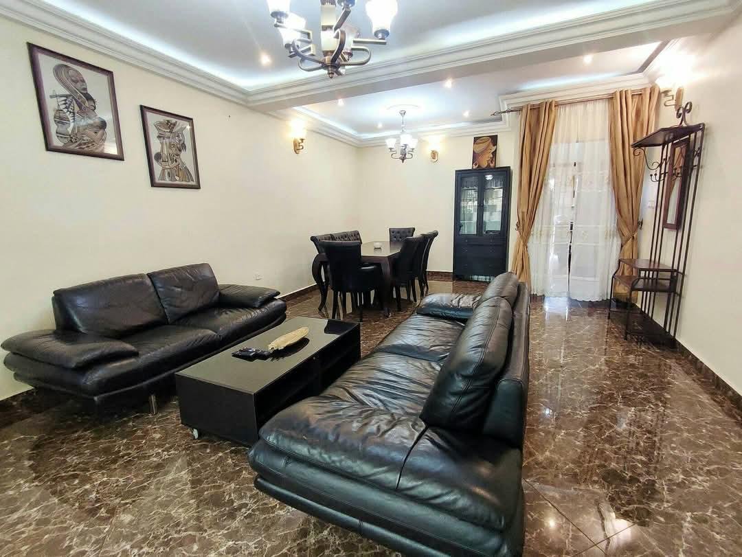 Appartement meublé à louer, Odza, Yaoundé 