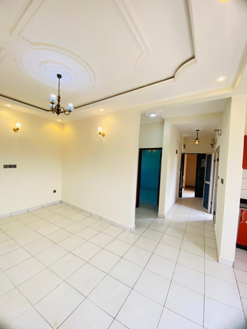Appartement à louer, Olembe, Yaoundé 