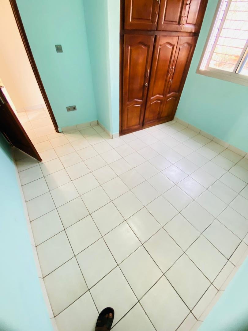 Appartement à louer, Olembe, Yaoundé 