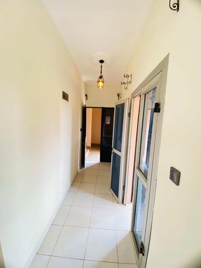 Appartement à louer, Olembe, Yaoundé 