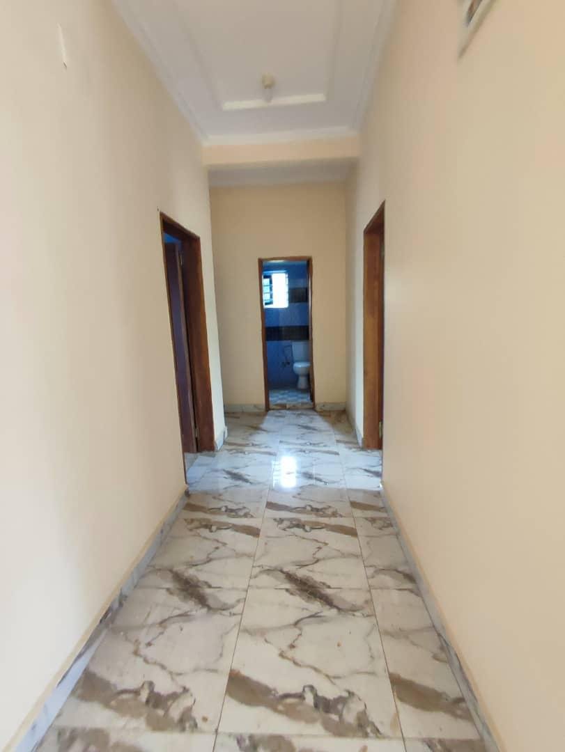 Appartement à louer, Odza, Yaoundé 