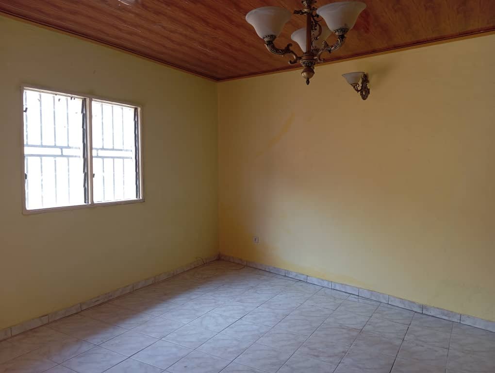 Appartement à louer, Bastos, Yaoundé 